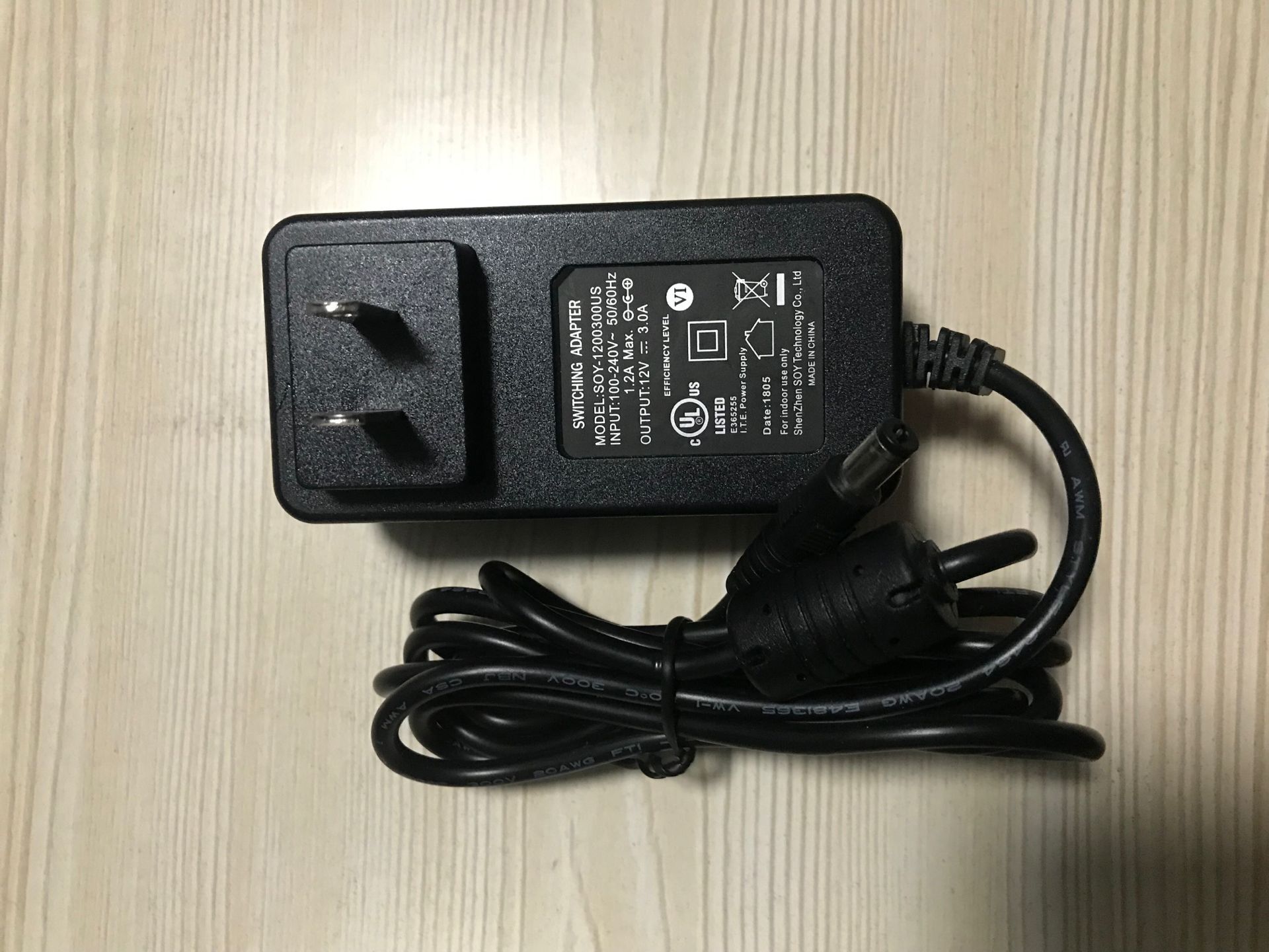 NEW SOY Switching Adapter 12V 3.0 A SOY-1200300US Power Supply